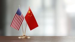 China Lawan Sanksi AS ke Lima Perusahaan yang Beli Minyak Iran