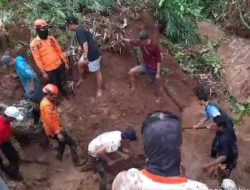 Pria Tertimbun Longsor Saat Rapikan Bambu di Bogor Ditemukan Tewas