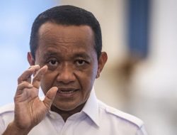 Bahlil Disebut Hanya Ketawa-Tawa Dengar Lagu ‘Mas Bahlil Ganteng’