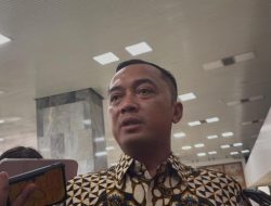 Mensesneg Pastikan Tak Ada Rencana Pergantian Menkeu dan Gubernur BI