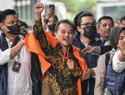 Tak Ditahan di Kasus Ijazah Jokowi, Roy Suryo dan dr Tifa Ngaku Tak Akan Kabur