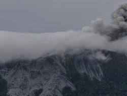 Gunung Awu Berstatus Siaga, Warga Diminta Jauhi Radius 4 Km