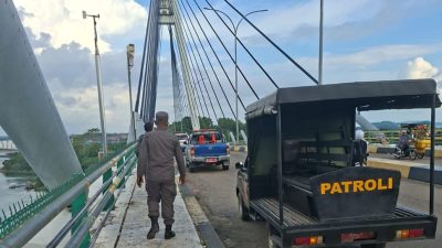 Patroli gabungan bersama Dinas Perhubungan, Polisi Militer, serta Patroli dan Pengawalan, Satuan Lalu Lintas Polresta Barelang (foto : hms)