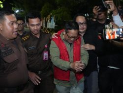 Rangkap 3 Jabatan, Modus Korupsi Eks Dirut Kebun Binatang Surabaya