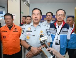 Pastikan Pelayanan Maksimal, Direksi Jasa Raharja Tinjau Korban Kebakaran KM Mutiara Sentosa II
