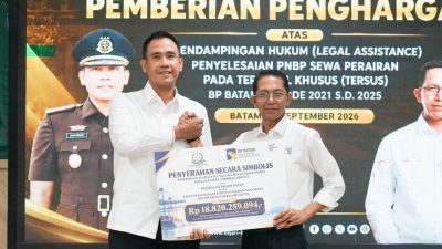 Penyelesaian PNBP Sewa Perairan pada Terminal Khusus BP Batam (foto : hms)