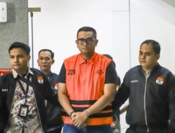 Bupati Klaten Diduga Terima Uang Rp 4,3 M, Ada buat Bayar Utang Pilkada
